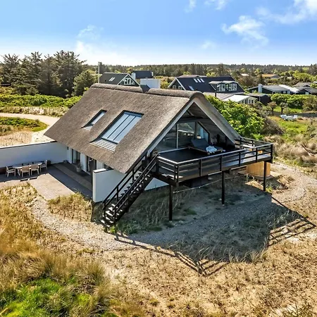 Mumme - 700m From The Sea By Interhome